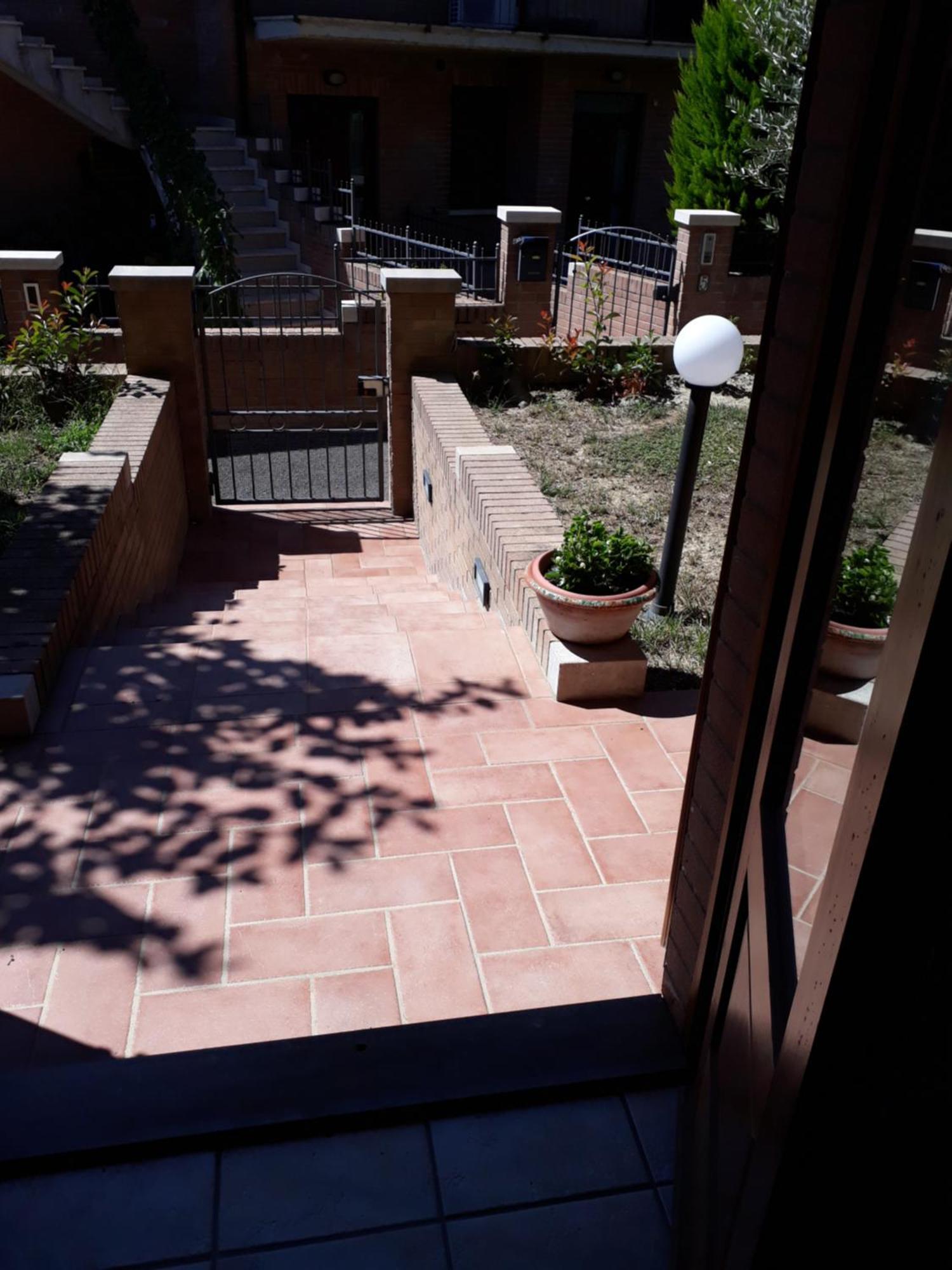 Un Passo Alla Volta Torrenieri Exterior foto